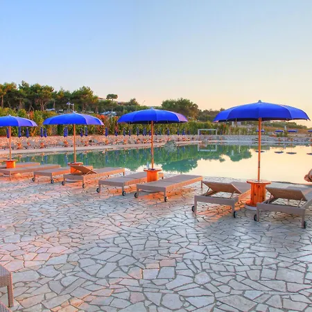 19 Summer Üdülőpark 4*