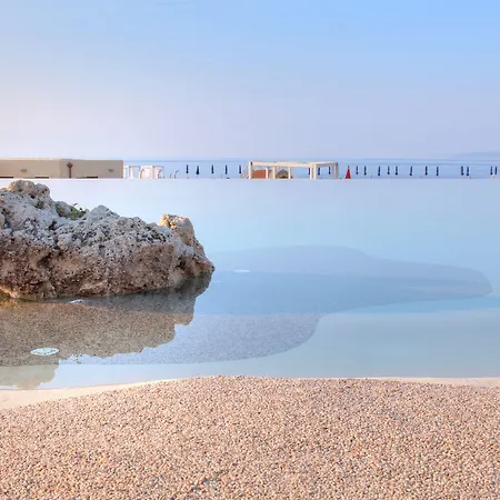 19 Summer Πάρκο διακοπών 4*