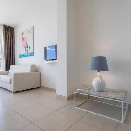 19 Summer Prázdninový areál Santa Cesarea Terme
